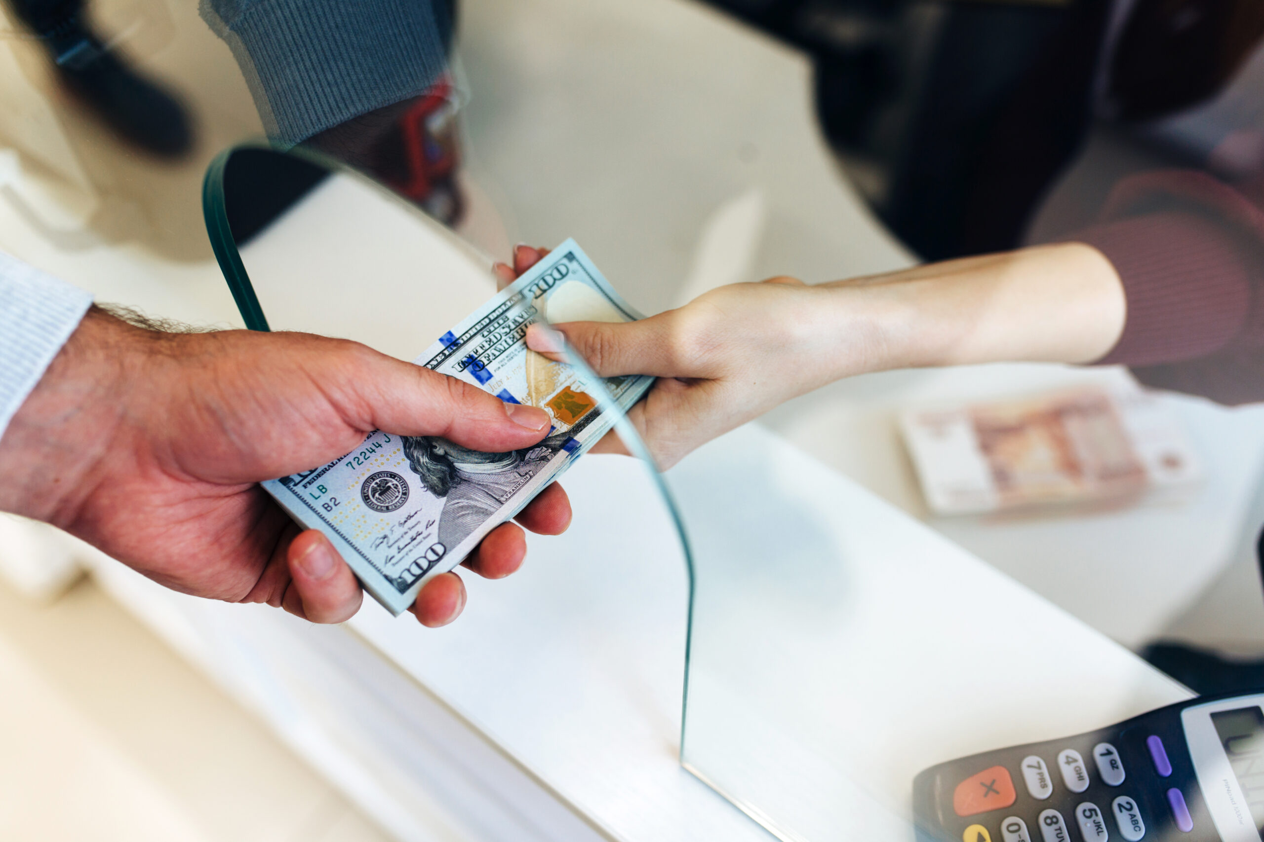 Cash counter