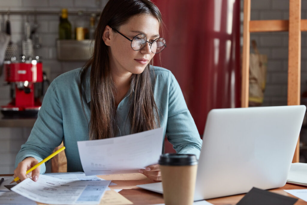 Avoid Bank Holds With Fast Check Cashing